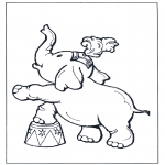 Coloriages d'animaux - Eléphant au cirque